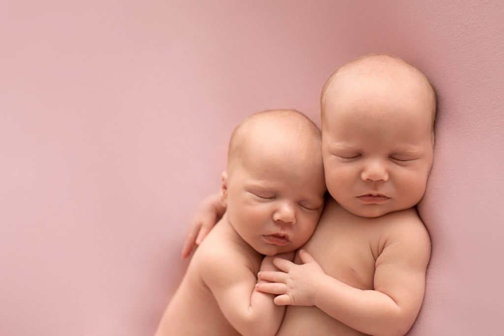 Newborn Twin Photography - Andrea Sollenberger Photography