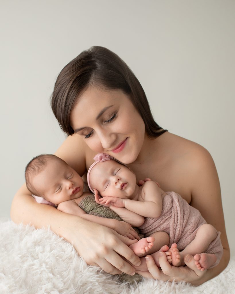 twin newborn photography