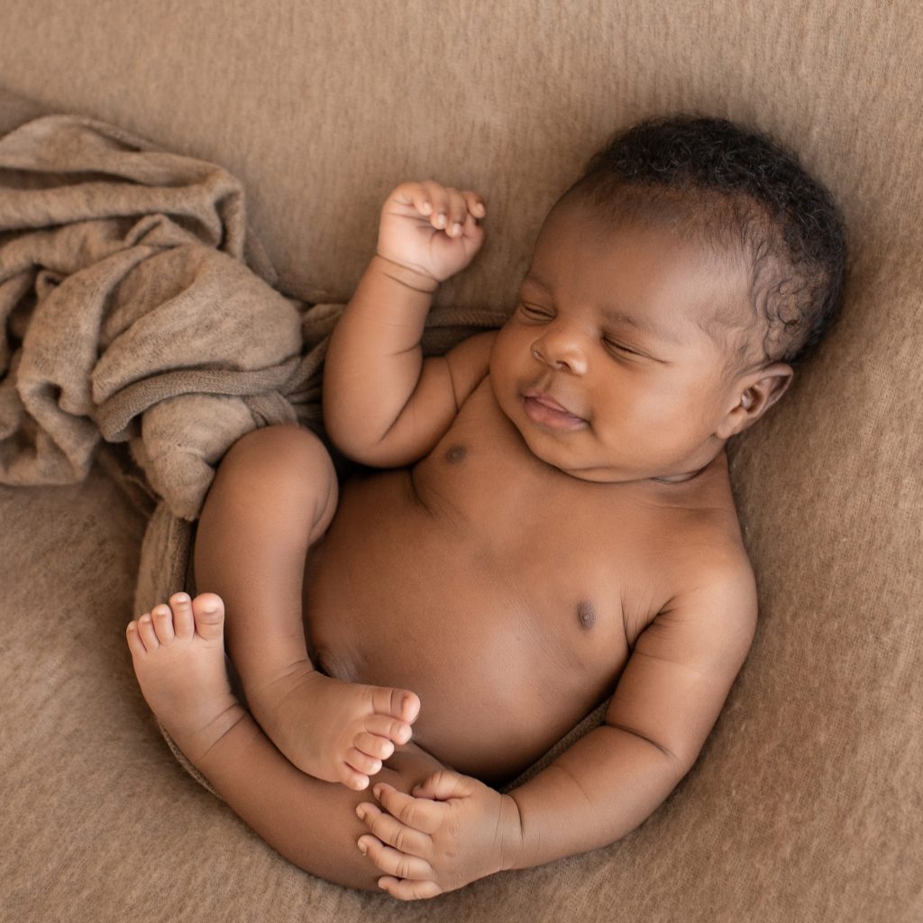 Newborn mini session