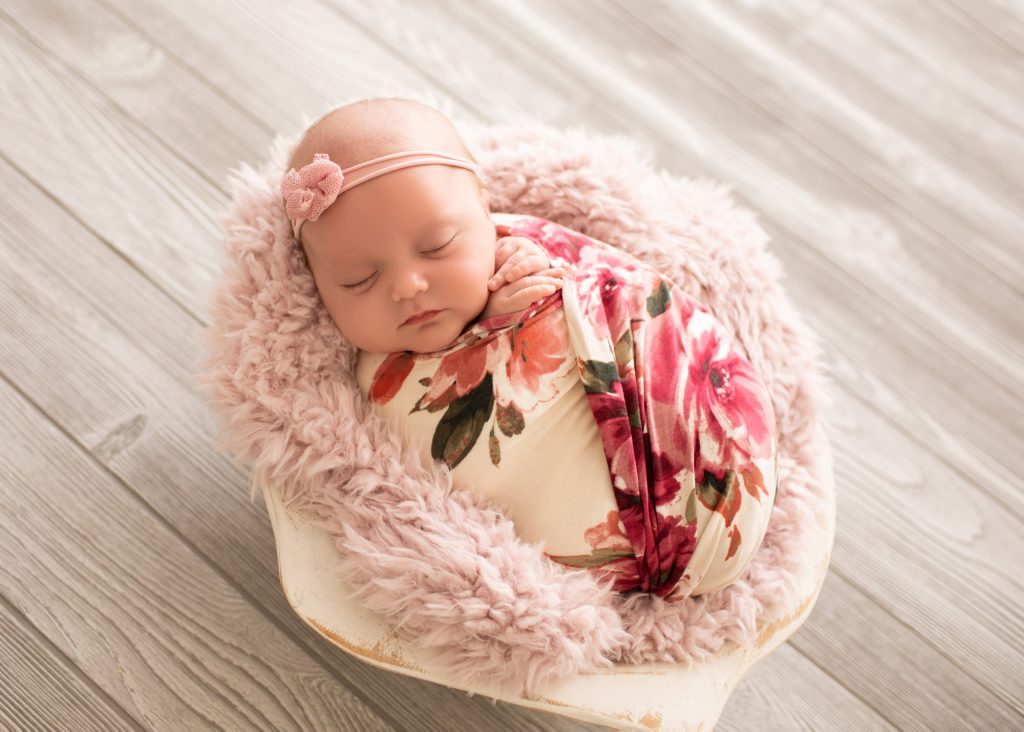 Find a Newborn Mini Session in Gainesville, FL