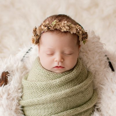 Professional Newborn Baby Photographer Creative Baby Poses