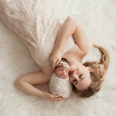 Newborn Baby With Mom Gainesville, FL