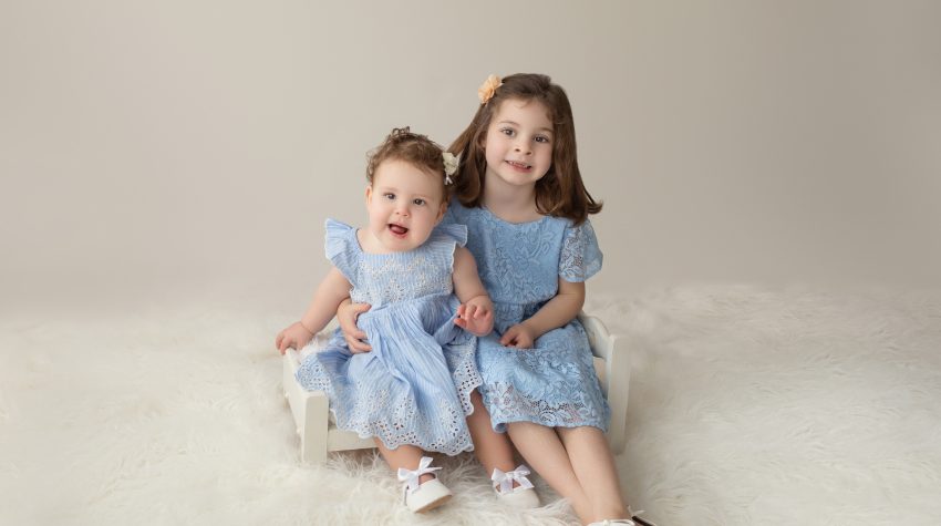 big sister little sister photo session