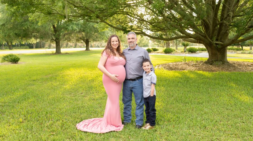 Outdoor Family Maternity Photos