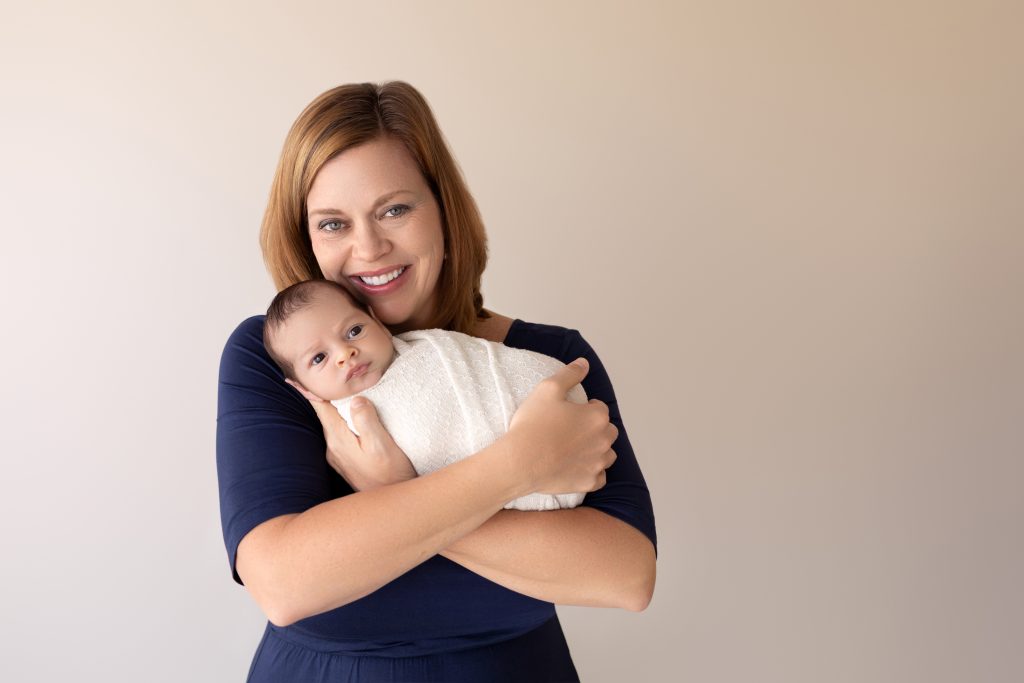 Mom & Newborn Baby Girl Professional Photo Session