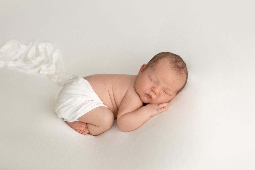 Creative Newborn and Family Photography